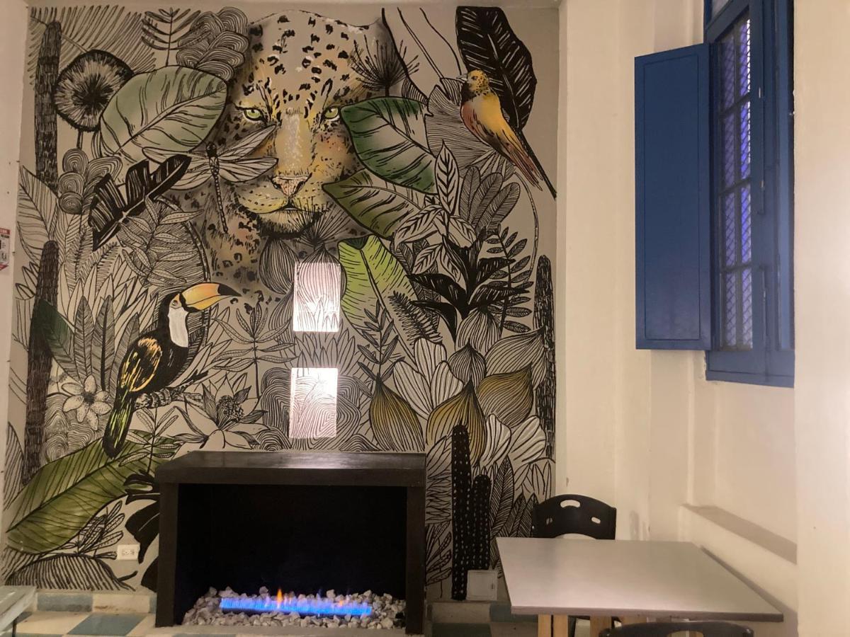 Hostal Casa Lantana La Candelaria Богота Экстерьер фото